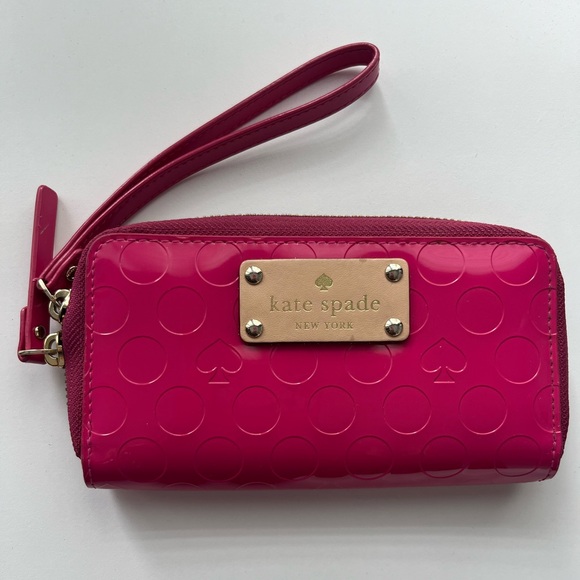 Kate Spade wristlet wallet - Picture 1 of 5